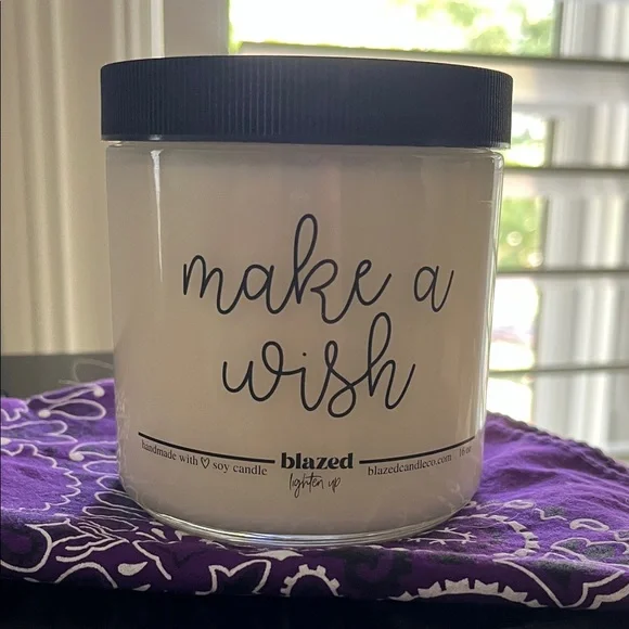 Make a Wish Soy Candle with 2 Wicks 16 Oz- Blazed Candle Co - Picture 1 of 7